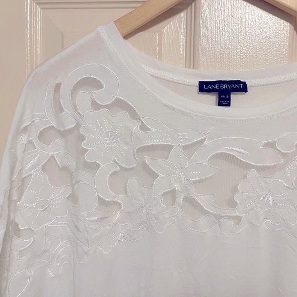 Lane Bryant Lace Detail Top, white, size 14/16 - Picture 2 of 3